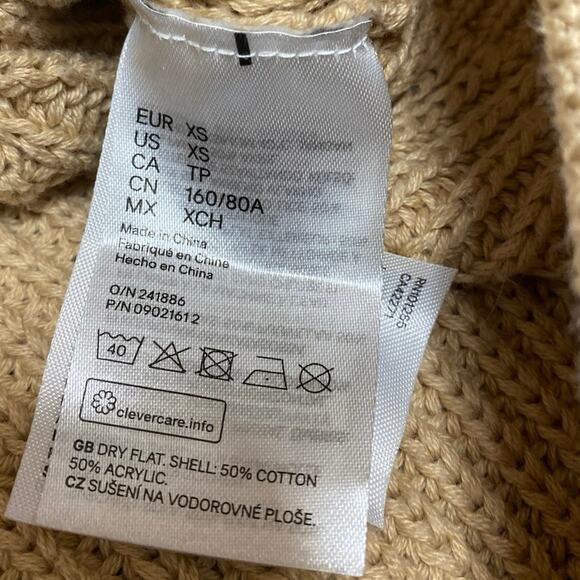 H&M Tan Khaki Long Sleeve V Neck Button Down Cropped Cardigan Sweater Top XS - Picture 4 of 4